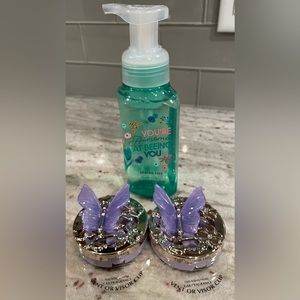NWT Bath & Body Works Spring Lily soap x 1 & NWT Butterfly vent/visor clips x 2